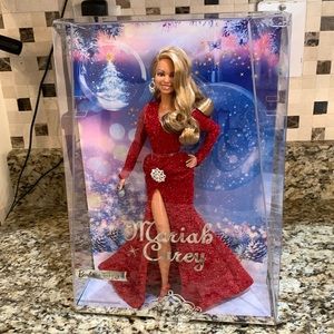 Mariah Carey Barbie Signature.